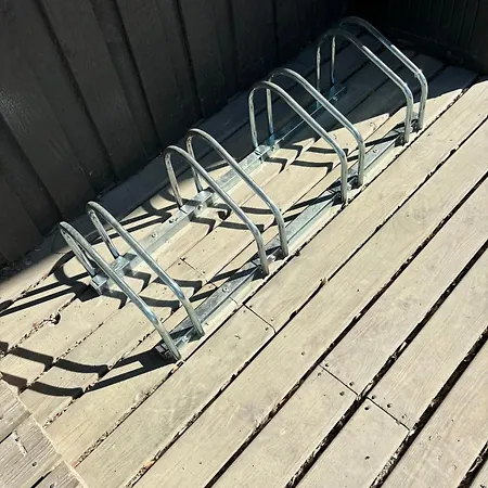 A Small Along The Archipelago Trail アパート